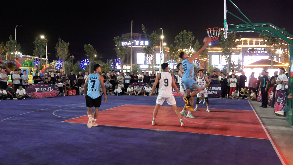 都充满张力, 和亲切感让, MLBRK