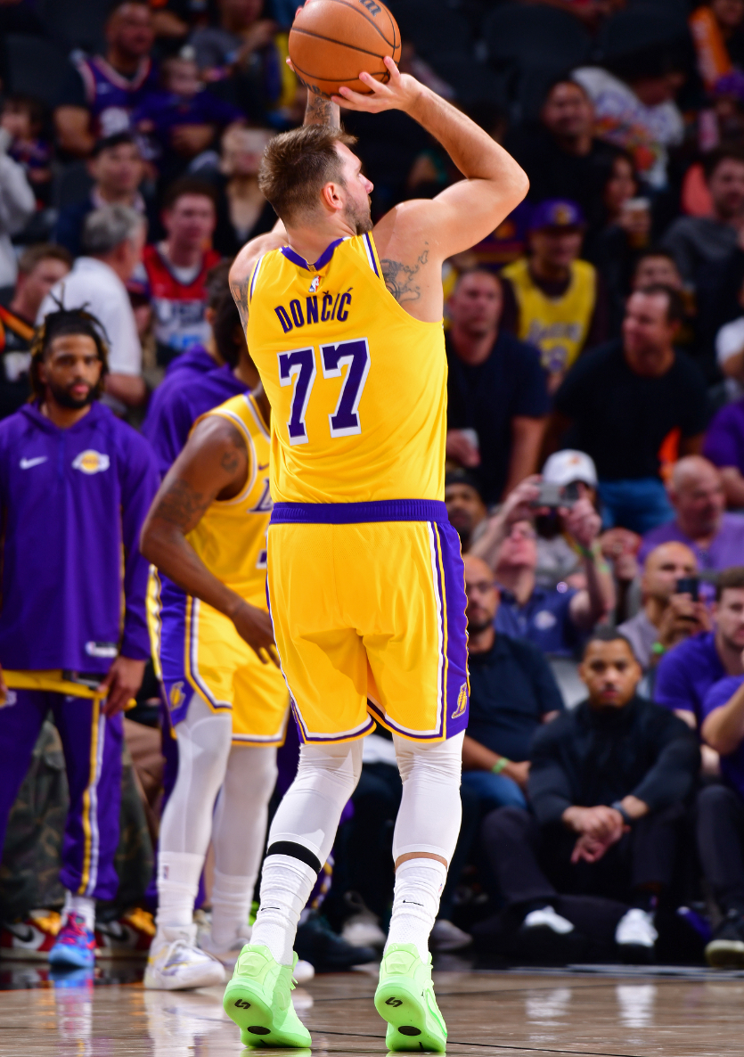 赛季的首秀, mwm, 半场